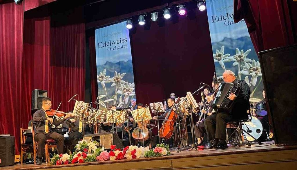 Edelweiss Orchestra