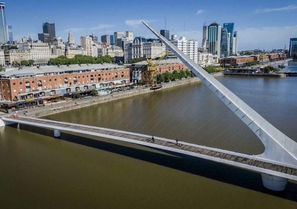 Puente de la Mujer en Puerto Madero