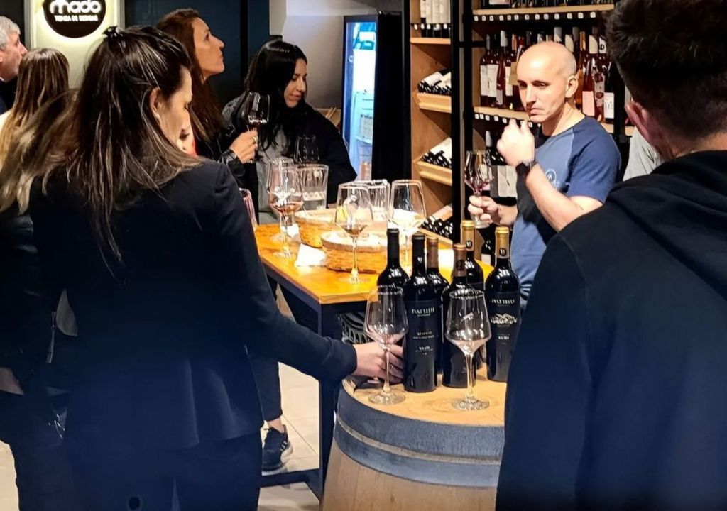 La Noche de las Vinotecas