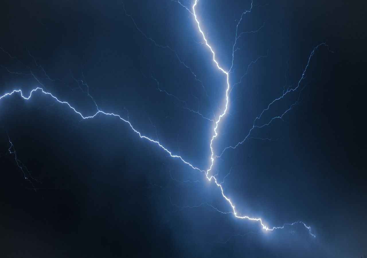 Continuarán las tormentas generalizadas en la CDMX, habrá abundantes descargas eléctricas, caída de granizo y posibilidad de inundaciones.