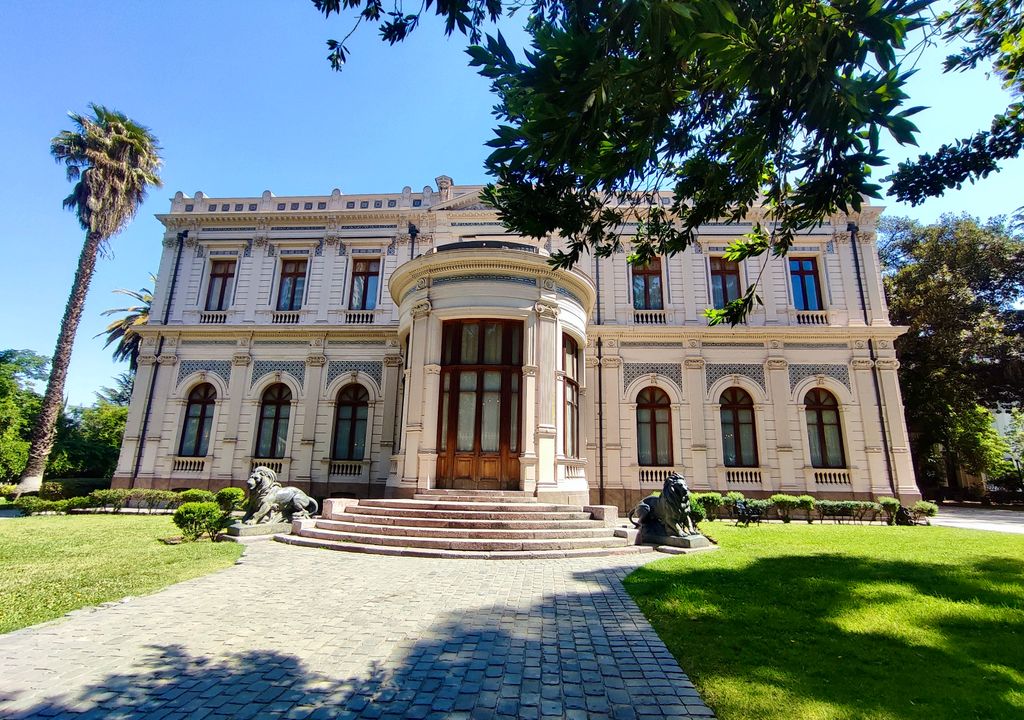 Palacio Cousiño, Santiago.