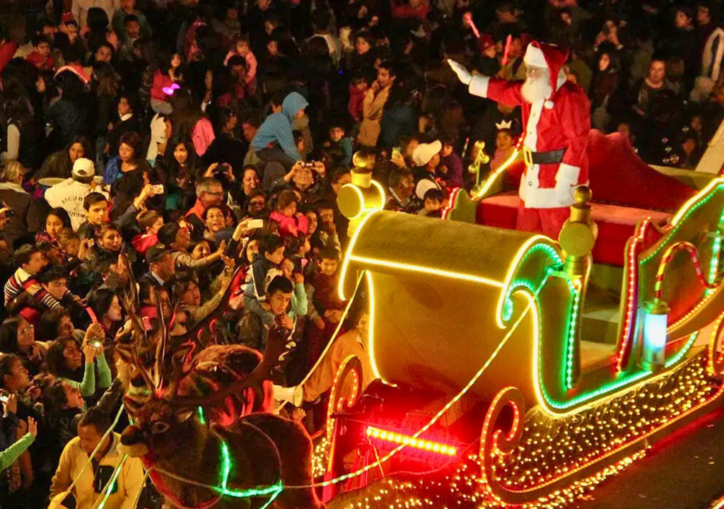 Caravana Navideña de Coca-Cola en La Reina.