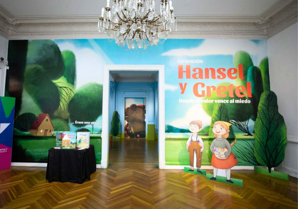 Exposición de Hansel y Gretel en el Palacio Schacht.