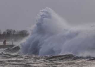 ¿Qué hacer? Marejadas cada vez más violentas en la costa de Chile