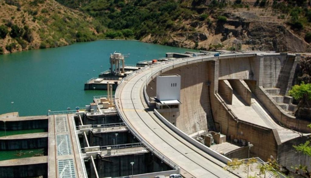 Visita patrimonial a la Central Rapel, la primera gran hidroeléctrica de Chile, inaugurada en 1968 en la Región de O’Higgins. El recorrido requiere inscripción previa por correo y permite conocer un hito de la ingeniería nacional. Crédito: Enel Generación Chile / Día del Patrimonio Cultural.