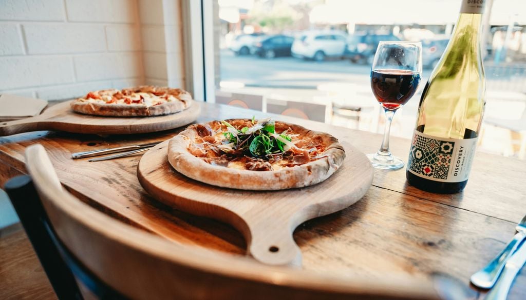 pizza pepperonni Para la pizza pepperoni se recomienda un tinto sin exceso de alcohol. Imagen: Jessie Maxwell