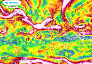Quell'anomalia della corrente a getto che spinge l'anticiclone africano sul Mediterraneo, a Ferragosto arriva la svolta?