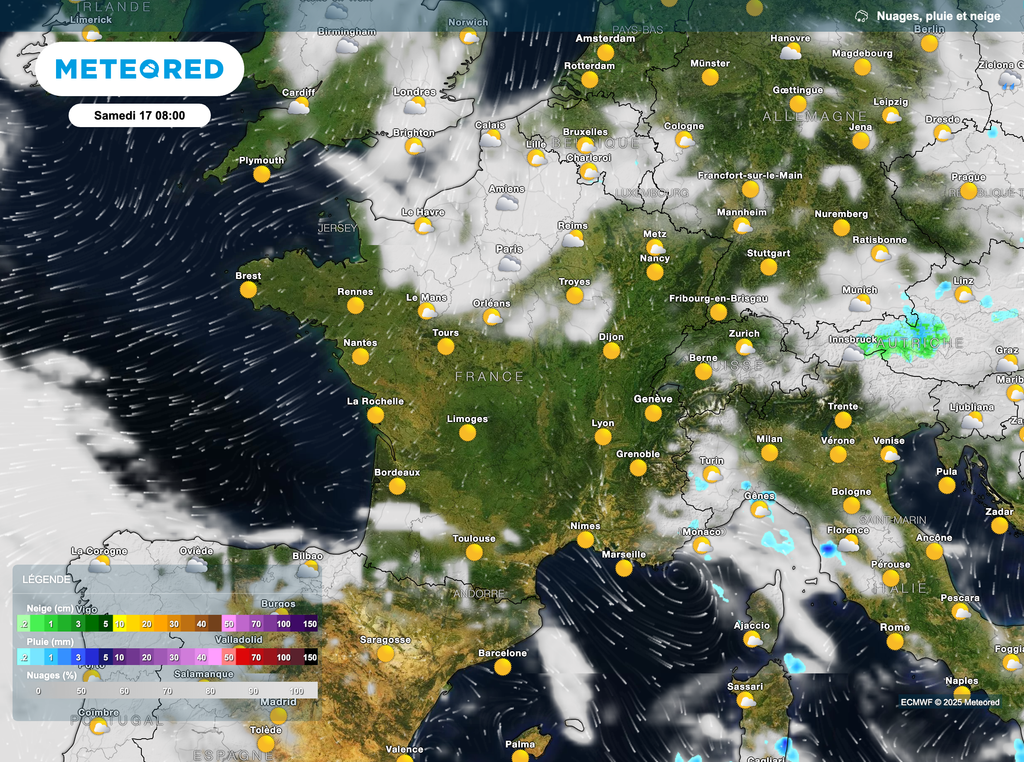 Une matinée plutôt calme avec des éclaircies plus franches sur la moitié ouest et sud.