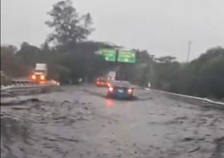 Quesería, Colima bajo el agua esta tarde y noche: alerta por severas inundaciones