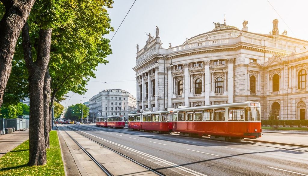 Vienna città più vivibile del 2026 Una delle eleganti strade di Vienna, la seconda città più vivibile del 2026