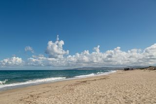 Questa è la spiaggia più lunga d'Italia: ha un nome greco ed ospita una splendida duna