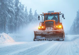 Questo strato di nubi dalla Russia alla Germania indica che l'inverno è sempre più imminente