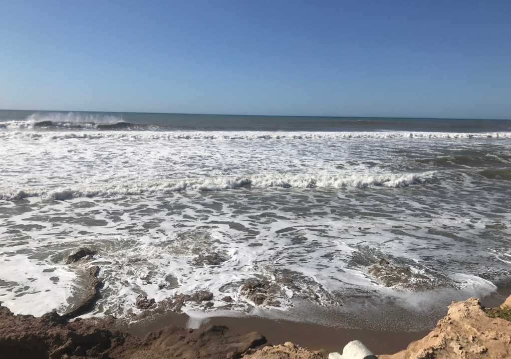 Mar del Sud Aquel "fracaso" que no convirtió a Mar del Sud en una ciudad popular hoy es su fortaleza: un lugar con poca gente y mucha calma. Foto: X @Marquis2064