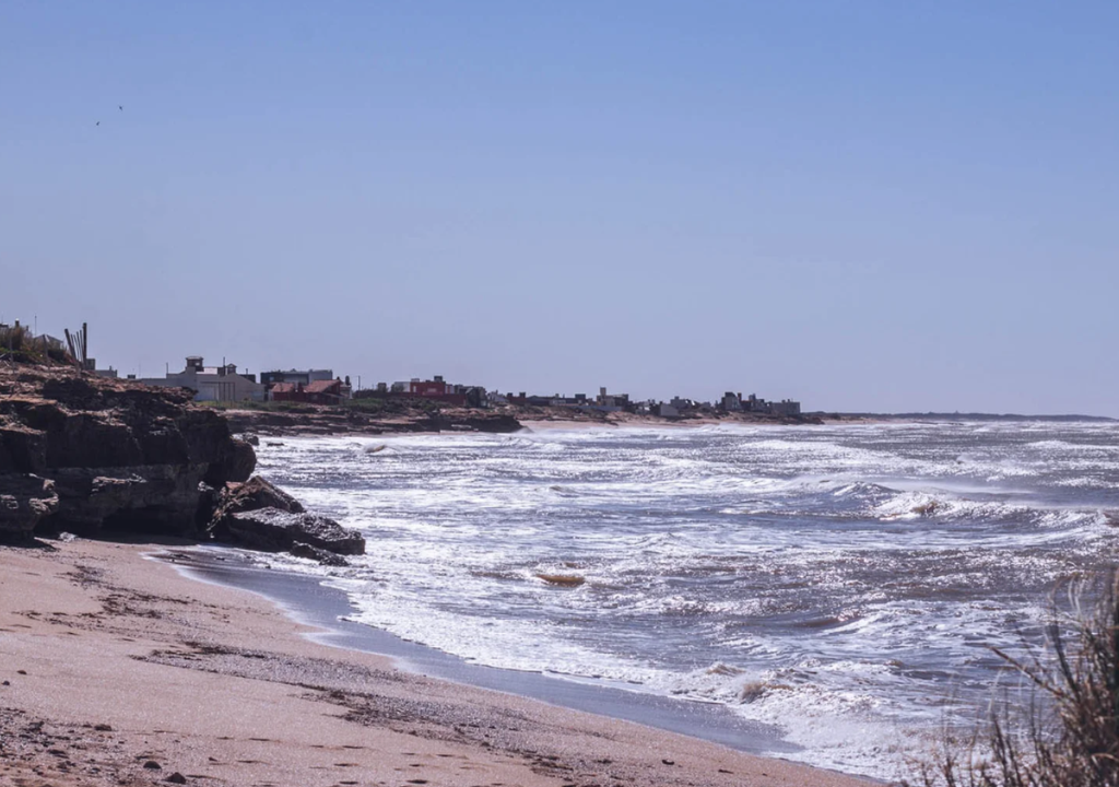 Mar del Sud En sus primeros años, Mar del Sud albergó a muchos europeos que venían escapando de la persecución en el viejo continente. Foto: Miramar.tur.ar