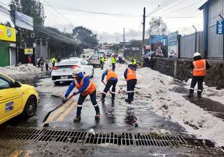 Quito en Ecuador, registra tiempo severo con un reporte de más 9 inundaciones y 6 colapsos estructurales