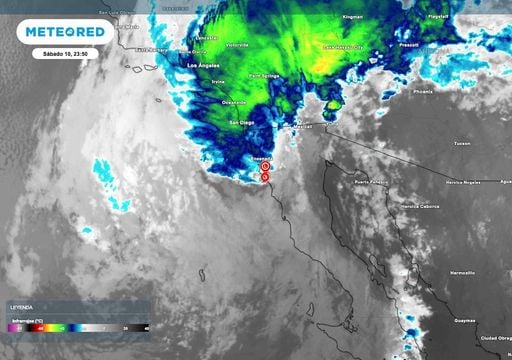 "Rachel" toca tierra en las inmediaciones de Ensenada, Baja California con rachas de 110 km/h y riesgo d inundaciones