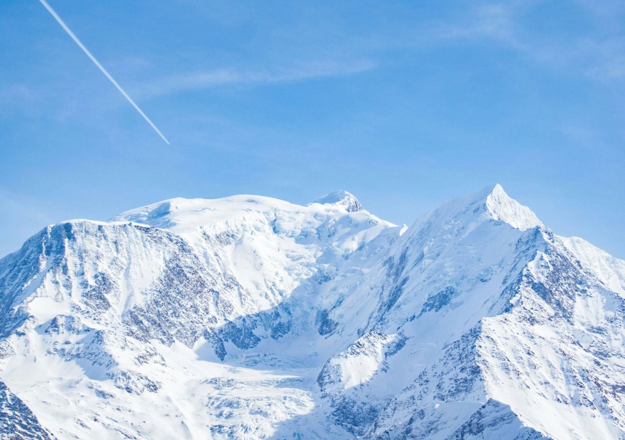 Bedroht der Last-Chance-Tourismus die französischen Alpen? Foto von Jean-Baptiste D. auf Unsplash