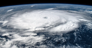 Una científica del clima sugiere una rápida escalada de los megatifones y megahuracanes como Beryl