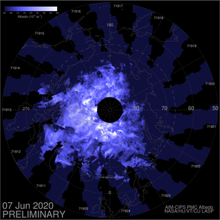 Récord de frío en la mesosfera: nubes noctilucentes a más