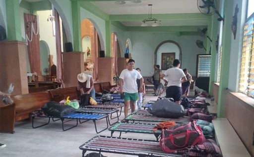 Refugios en Jalisco ante el avance del hurac&aacute;n mayor Simon: ubica los albergues temporales activados en la costa