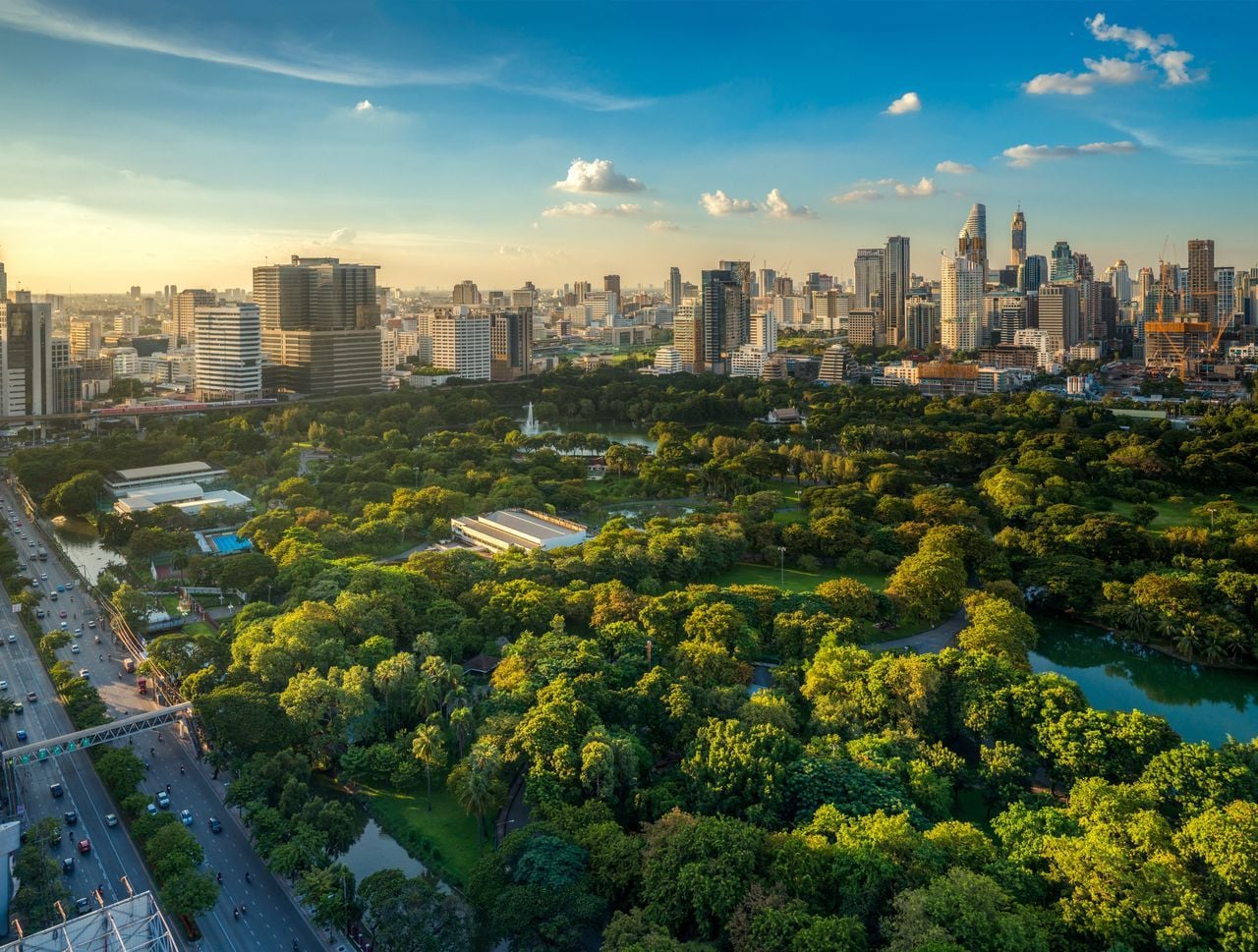 Los parques urbanos son lugares cada vez más necesarios para combatir los episodios de altas temperaturas, que tienen en las olas de calor extremo su máxima expresión.