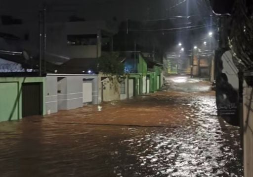 Regi&atilde;o Central de Minas Gerais sofre com enxurradas e deslizamentos ap&oacute;s fortes chuvas na ultima madrugada