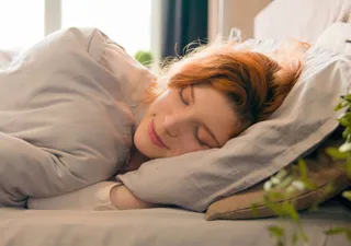Descubren que las siestas regulares pueden mejorar la salud del cerebro