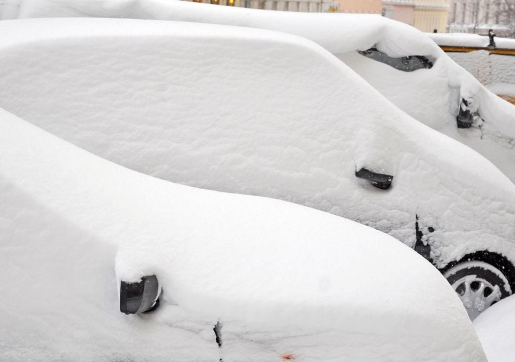 De fortes chutes de neige menacent les Alpes. Cela peut entraîner de graves problèmes.