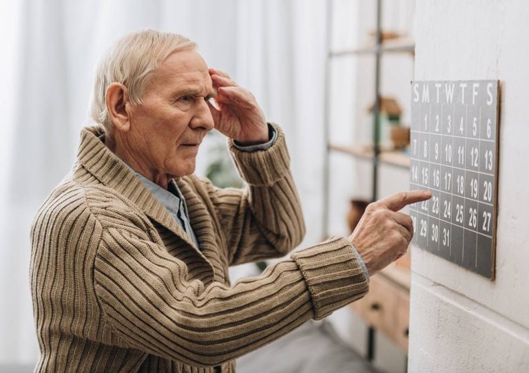 Neue Studie zeigt: Schlaflosigkeit kann das Gehirn vor Alzheimer schützen