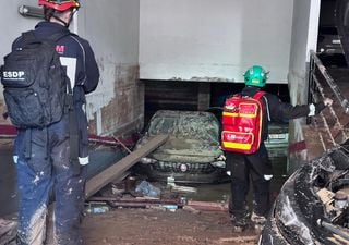 Rescatan en Valencia a una mujer con vida tras pasar tres días atrapada en un coche en un paso subterráneo