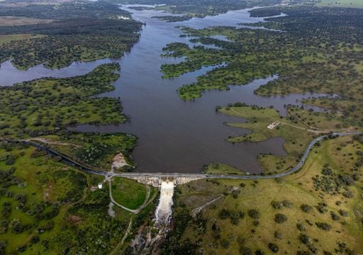 Reservas h&iacute;dricas em Portugal aproximam-se da capacidade m&aacute;xima ap&oacute;s inverno excecionalmente chuvoso