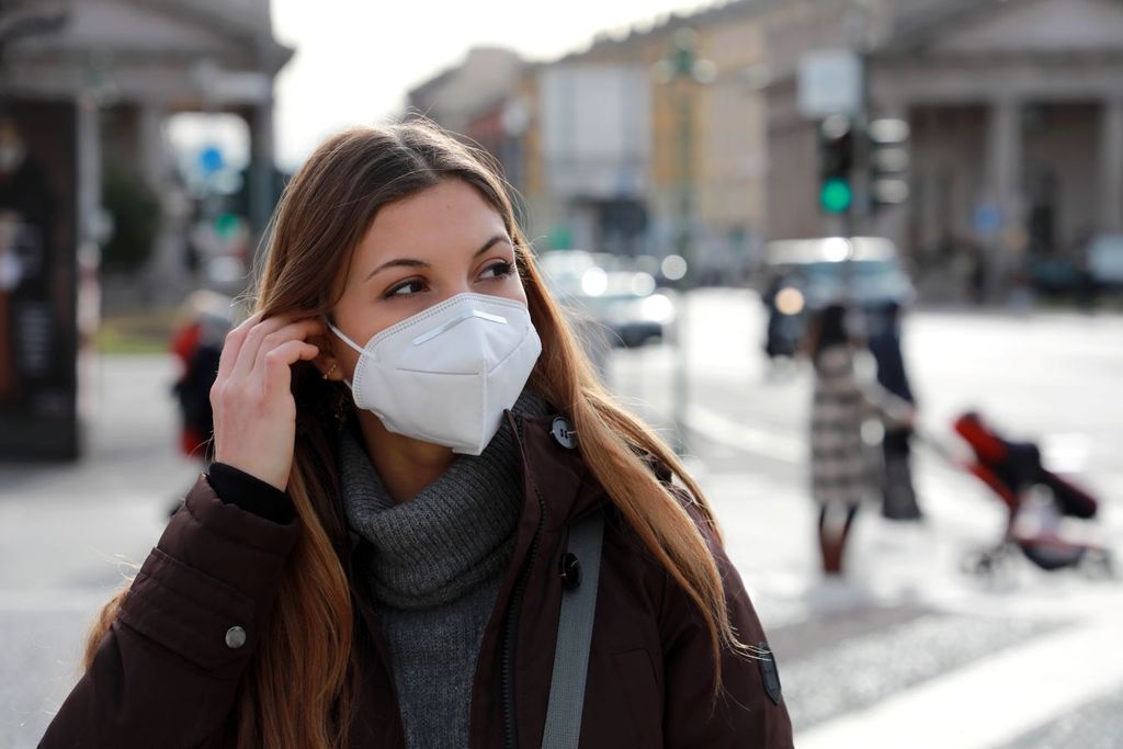 Recordemos las medidas que utilizamos durante la pandemia por Covid como el cubrebocas.