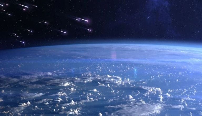 Restos del cometa Halley llegar&aacute;n al cielo de Chile: fecha para la lluvia de estrellas Ori&oacute;nidas y papel de la Luna