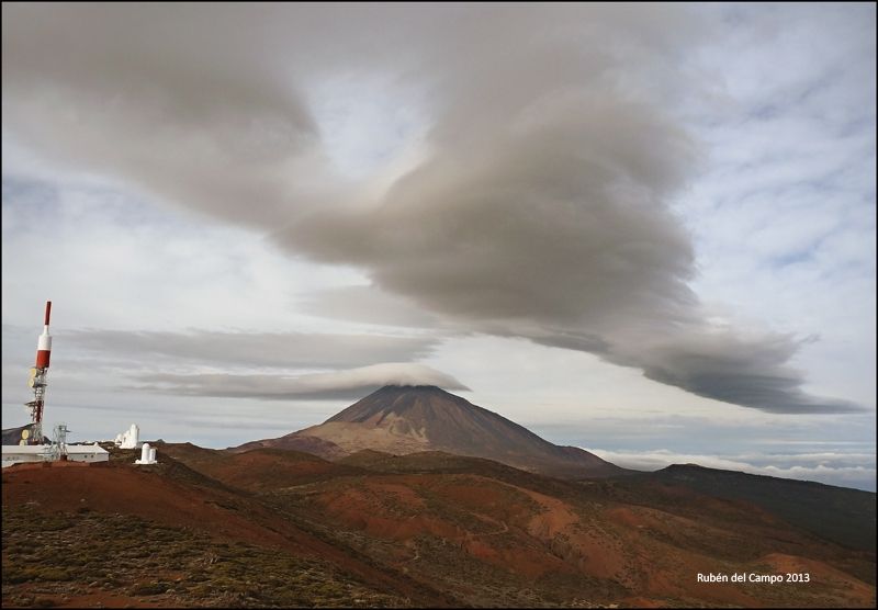 2ª Posición: El Teide, una fábrica de nubes de Rubén del Campo Hernández, erruben