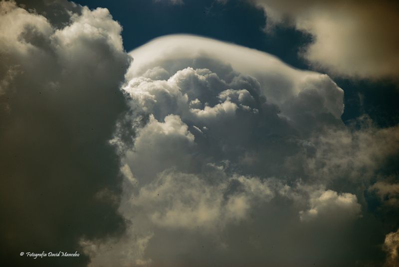 Resultado Del Concurso Fotográfico De Septiembre 2013 En Meteored 3ª POSICIÓNSombrero Autor: storm2002