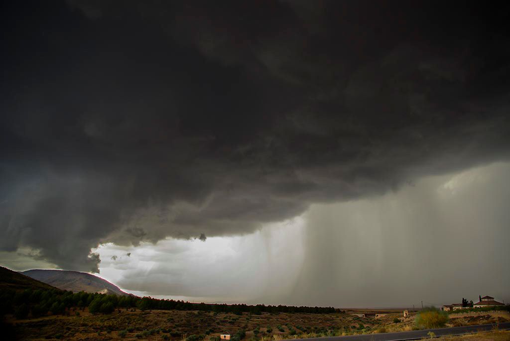 10º Puesto: Tormenta severa de José Manuel Martínez Franco.