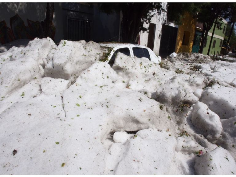 Granizada histórica en Guadalajara 30 de junio de 2019. Foto de redes sociales. Granizada histórica en Guadalajara 30 de junio de 2019. Foto de redes sociales.