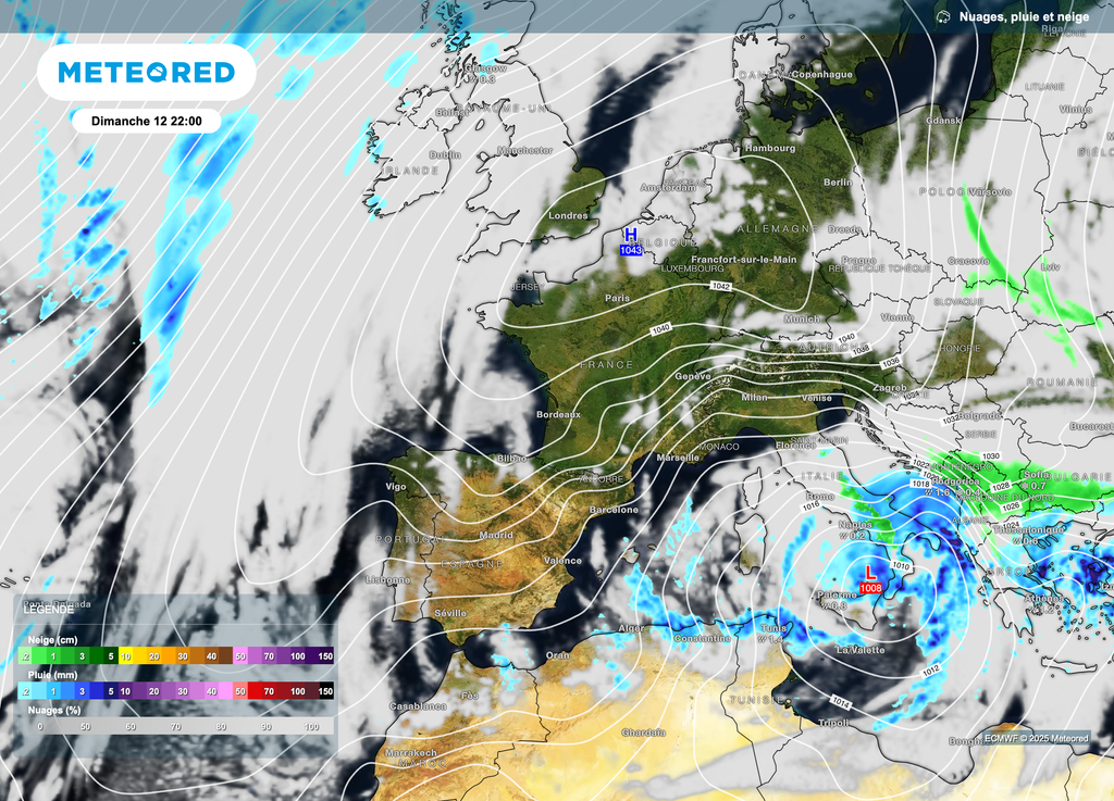 L'anticyclone va permettre le retour d'éclaircies mais aussi de la pollution. L'anticyclone va permettre le retour d'éclaircies mais aussi de la pollution.