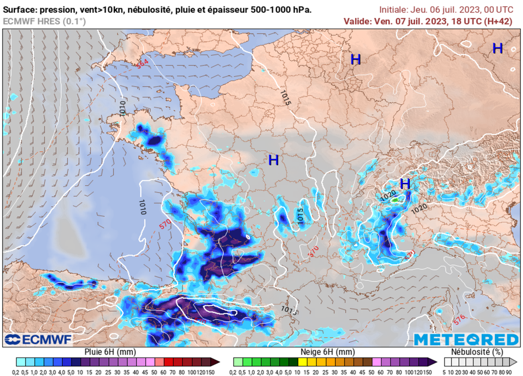 Al final de la tarde del viernes, las tormentas se movieron en dirección a Nueva Aquitania y luego al sur de Bretaña.