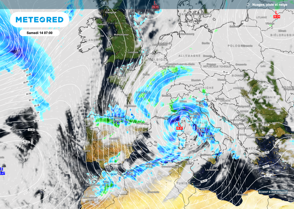 Précipitations qui pourront se faire sous forme de neige à très basse altitude voire en plaine d'ici la nuit de vendredi à samedi et samedi.
