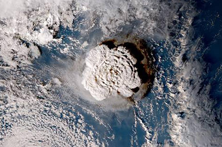 Revisión del impacto del volcán de Tonga en el cambio climático