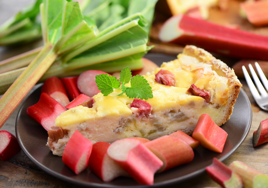 Frühlingsgenuss, Rhabarberkuchen, fruchtigen Frische