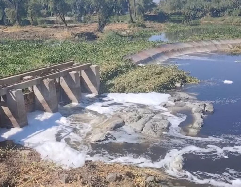 El Río Santiago en Jalisco enferma a las poblaciones cercanas a su cauce. El Río Santiago en Jalisco enferma a las poblaciones cercanas a su cauce.