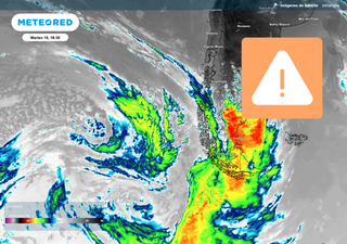 Río atmosférico categoría 5 ya impacta con fuertes lluvias en Aysén y Magallanes, el miércoles será más crítico