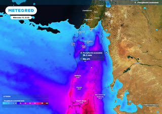 Río atmosférico llegará el martes 14 a Chile centro sur: lluvias sumarían 30 mm con viento de 60 km/h en estas regiones