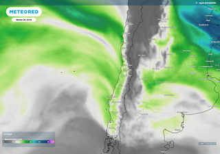 Río atmosférico sobre Chile: el agua precipitable llegará hasta Atacama. Conoce dónde lloverá al inicio de la semana