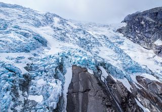 Riscaldamento globale: secondo un nuovo studio i ghiacciai resisteranno ancora per poco tempo