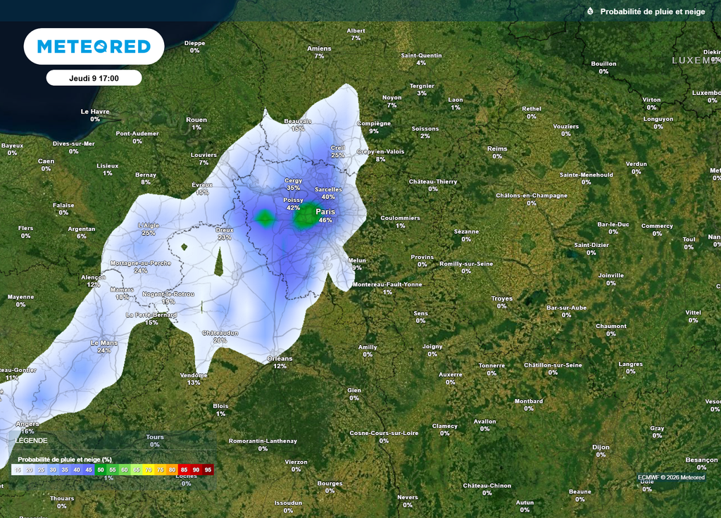 Dès 16h ce jeudi, un risque d'averses orageuses concernera les zones allant du Centre au bassin parisien, avant de se décaler vers le Nord-Est dans la soirée.