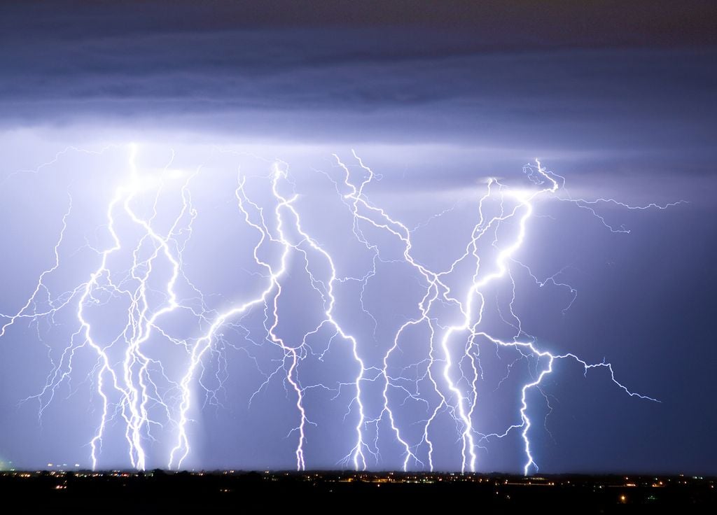 L'activité électrique pourra se montrer intense sous les foyers orageux dans le Nord-Est de la France.