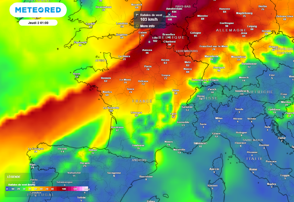 En soirée et durant la nuit du 1er au 2 janvier, les rafales approcheront localement des 100 km/h dans les terres de l'extrême nord.